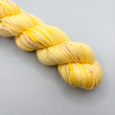 Pastel Yellow - Imagen 2